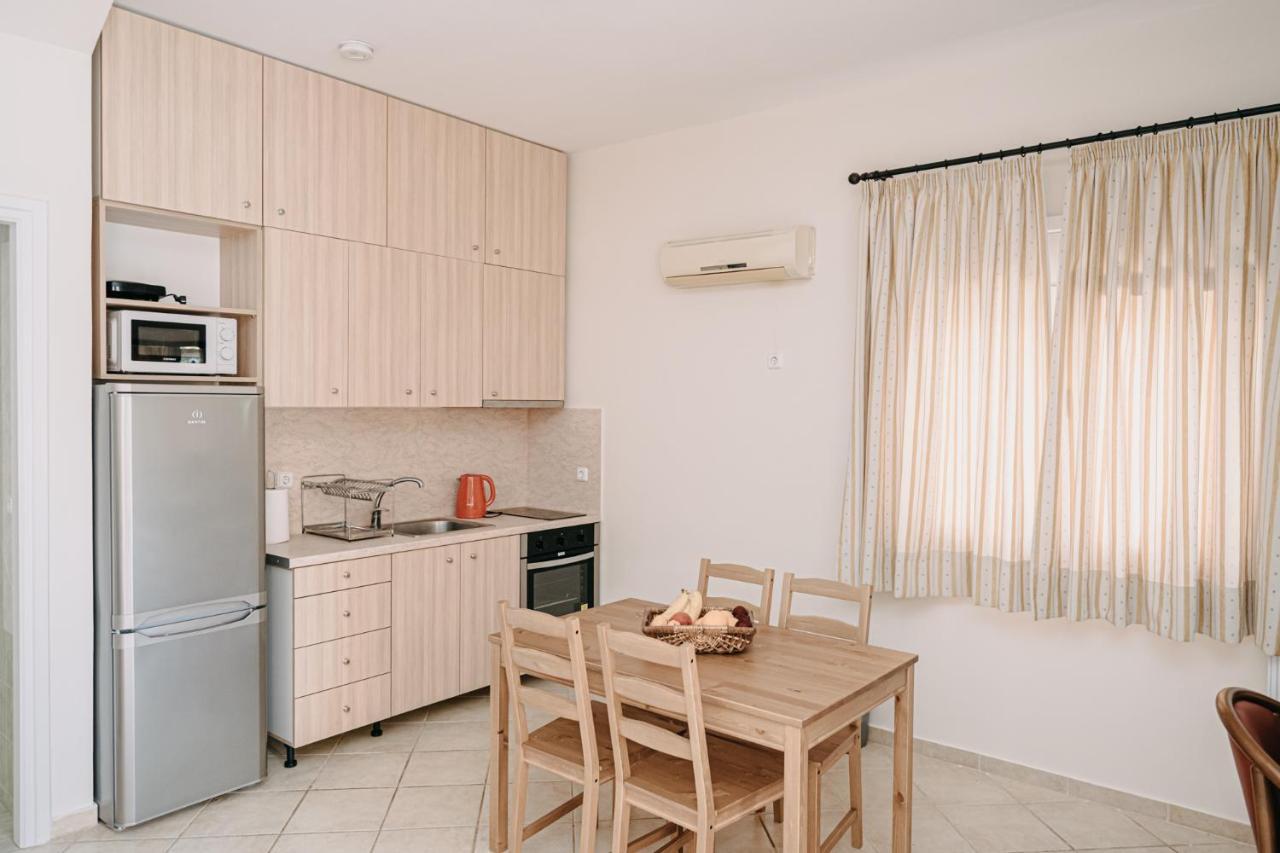 Corinthian Village Vraháti Kültér fotó