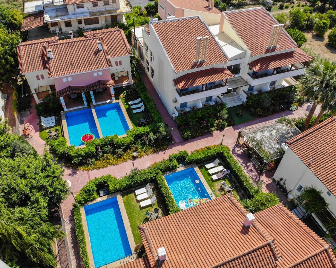 Corinthian Village Vraháti Kültér fotó